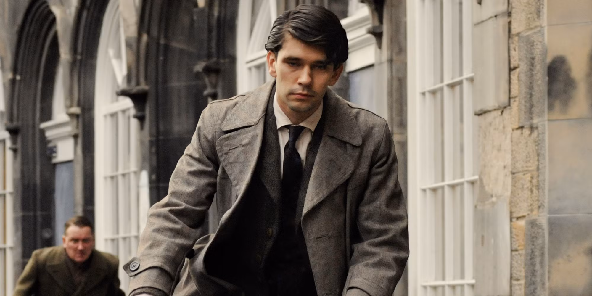 Robert Frobisher/un employé de magasin/Georgette/Tribesman